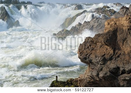 Konpapeng Waterfall