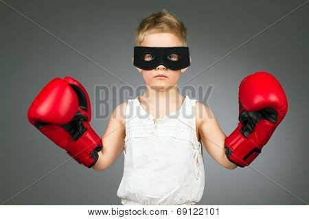 Boxing kid