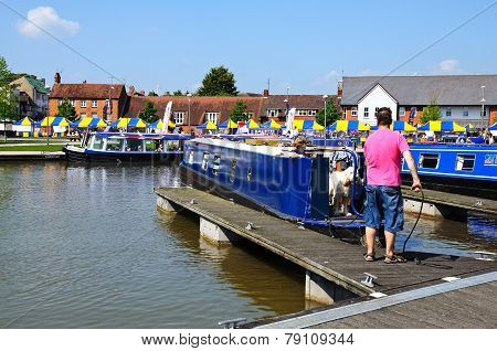 Canal Basin, Stratford-upon-Avon.