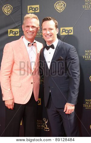 LOS ANGELES - APR 26:  George Gray, Mike Richards at the 2015 Daytime Emmy Awards at the Warner Brothers Studio Lot on April 26, 2015 in Burbank, CA