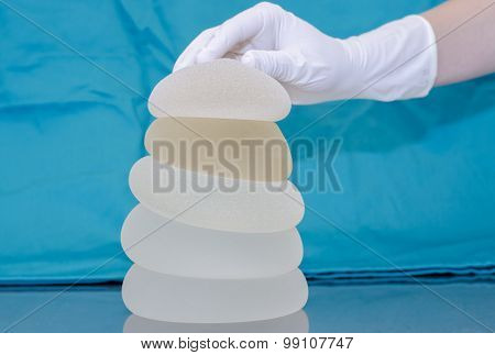 Silicone breast implant