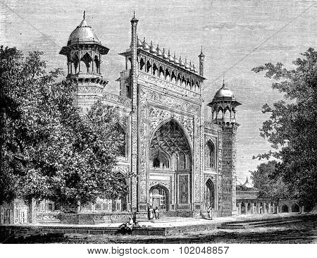 Door gardens of the Taj Mahal, Agra, vintage engraved illustration. Le Tour du Monde, Travel Journal, (1872). 