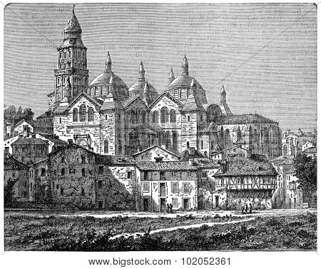 Church Saint-Front, Perigueux, vintage engraved illustration. Industrial encyclopedia E.-O. Lami - 1875. 