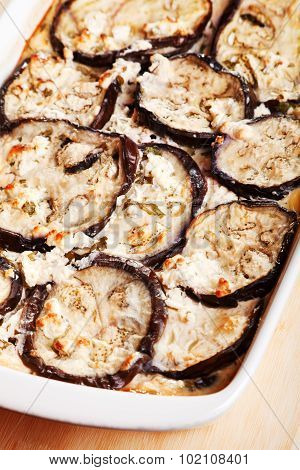 Baked Eggplants With Cheese And Eggs