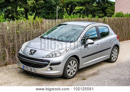 Peugeot 207