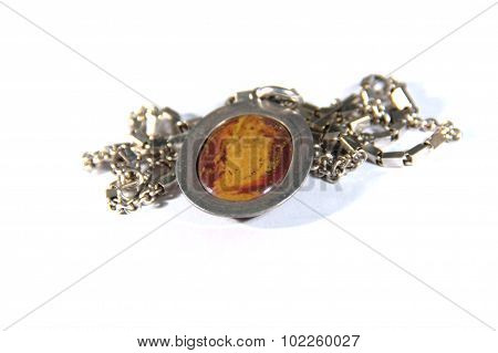 Gemstone pendant