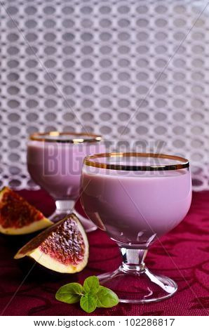 Cocktai Violet Colorl