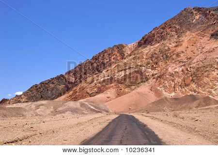 Konstnärer Drive, Death Valley