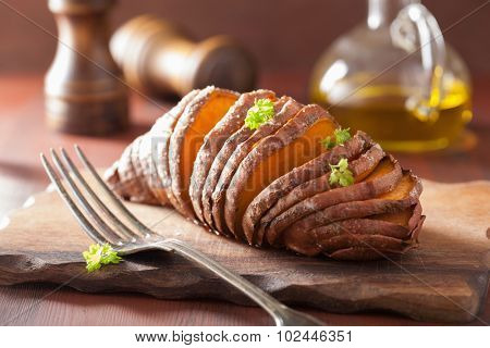 Baked hasselback potatoes