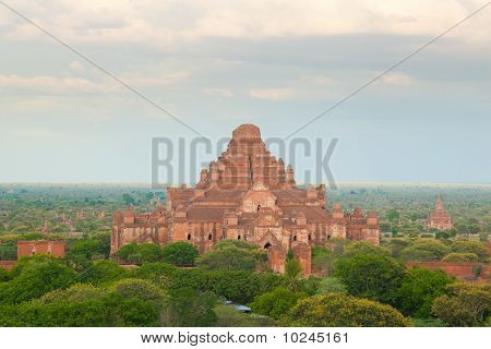 Dhammayangyi der größte Tempel In Bagan, Myanmar
