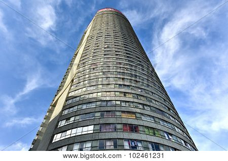 Ponte Tower - Hillbrow, Johannesburg, South Africa