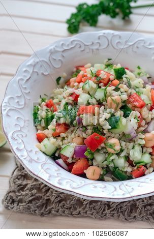 Arabic-style salad of bulgur with vegetables