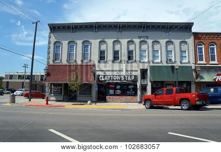 Brewster Building