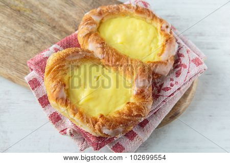 Huit Pastry