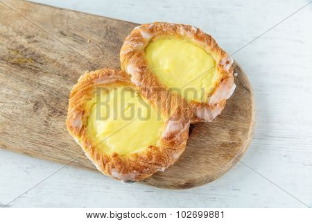 Huit Pastry