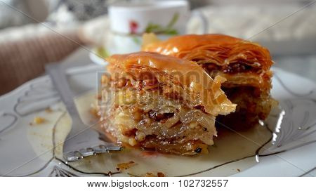 Picture of a Homemade turkish baklava with walnits