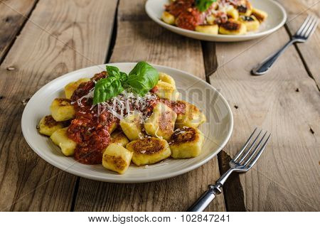 Homemade Gnocchi With Tomato Sauce