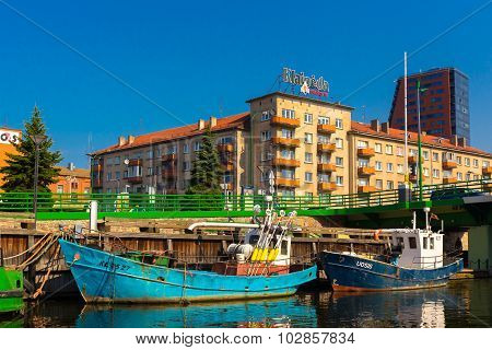 Cruise boats at wharf