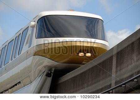 รถไฟฟ้ารางเดี่ยว