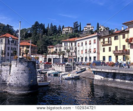 Harbour entrance, Managgio.