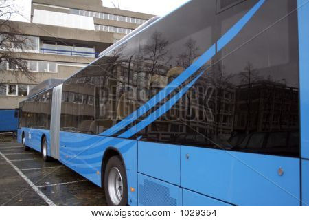 Gelede Bus