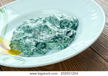 Iranian Yogurt And Spinach Dip
