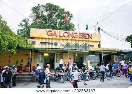 Hanoi, Vietnam - May 24, 2017: Long Bien Railway Station , A Railway Station In Hanoi, On The Long B