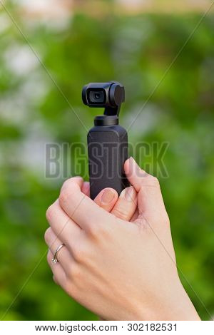 Close Up Picture Of Black Osmo Device, Pocket Camera - Ideal Tool For Travel Photography And Videogr