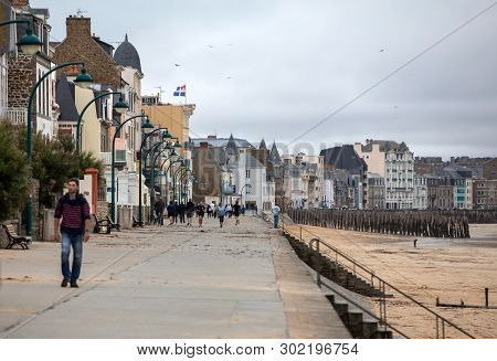 Saint-malo, France - September 12, 2018: View Of Beach And Old Town Of Saint-malo. Brittany, France