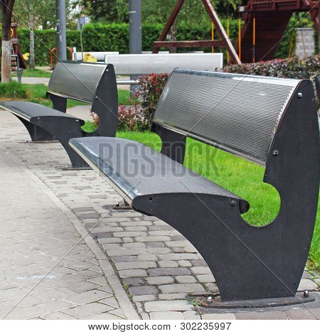 Shop In The Summer Park. Beautiful City