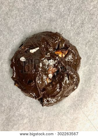 Raw Cookies On Oven Tray Ready To Cook / Chocolate Brownie With Walnut Cookie.