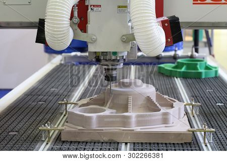 Cnc Milling Machine. Machine For High-quality Milling And Engraving Surfaces Of Parts. Milling And E