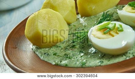 Frankfurter  Green Sauce