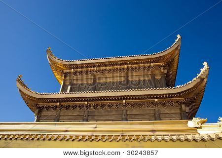 Mont Emei Golden Palace