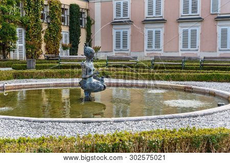 Salzburg, Austria - October 29, 2018: Papagena Fountain By Josef Magnus. Mirabellgarten Or Mirabell 