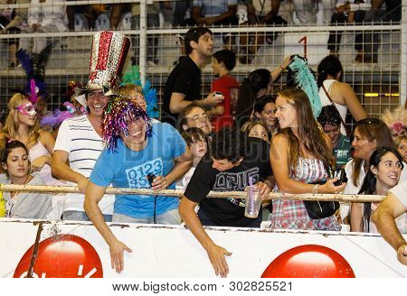 Gualeguaychu, Argentina - March 6 2011: Samba Dancers Appearing In The Carnival Parade One Of The Mo