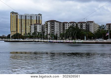 Tampa, Flordia, Usa - January 7, 2017: The Riverwalk In Downtown Tampa