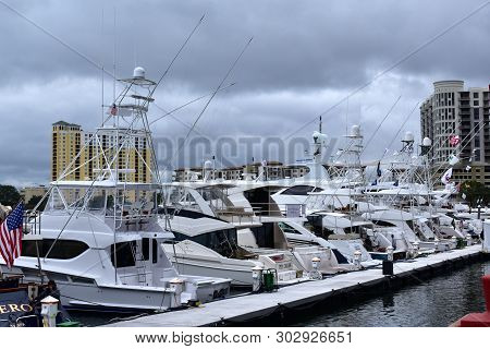 Tampa, Flordia, Usa - January 7, 2017: The Tampa Bay