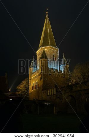 Historic Drogenaps City Gate Tower In Zutphen At Night