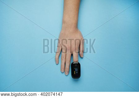 Kiev, Ukraine - 11th November 2020 : Low Blood Oxygen Level, Measured With A Finger Pulse Oximeter.
