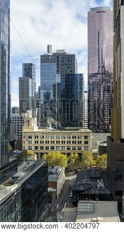 Melbourne, Australia - May 12, 2019: Front View Of Melbourne Institute Of Technology From An Elevate
