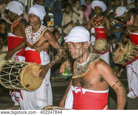 Kandy Sri Lanka - Aug 10, 2005: Big Drummer Participates The Festival Pera Hera In Kandy To Celebrat