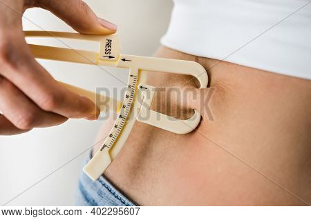 Measuring Postpartum Belly Fat With Bariatrics Caliper Postpartum