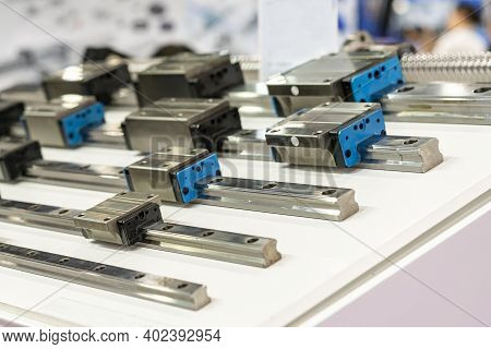 Many Size Of High Quality And Precision Linear Ball Bearing And Guide Way Support Of Machine For Ind