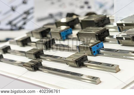 Many Size Of High Quality And Precision Linear Ball Bearing And Guide Way Support Of Machine For Ind