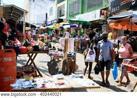 Popular Trade In De Rua Da Bahia