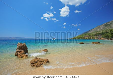 หาดที่เกาะ Brac โครเอเชีย