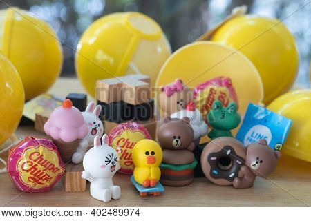 Samut Prakan, Thailand - January 9, 2021 : The Entire Chupa Chups X Line Toys, Available In 10 Cute 