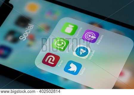 Morgantown, Wv - 9 January 2021: Modern Phone With Icons For Parler And Twitter To Illustrate Disput