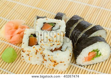 Japaneese rotoli